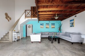 Smart TV - Villa Pierretta, close to the beach, Las Terrenas (Las Terrenas)