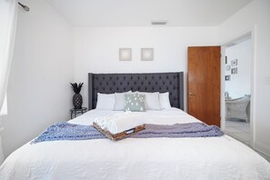 2 bedrooms, iron/ironing board, WiFi, bed sheets - Golf Cart/Walk 2 the Beach, Private Pool & Firepit (Fort Pierce)