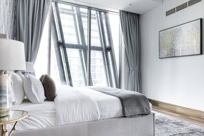 1 chambre, bureau, fer et planche à repasser, Wi-Fi gratuit