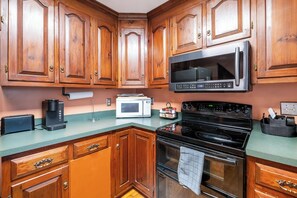 House (4 Bedrooms) | Floor plan