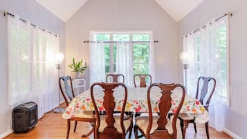 House (4 Bedrooms) | Floor plan