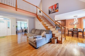 House (4 Bedrooms) | Floor plan - Spacious 4BR Getaway w/ Games, Pier & Firepit (King and Queen Court House)