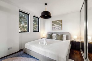 3 bedrooms, iron/ironing board, travel crib, WiFi