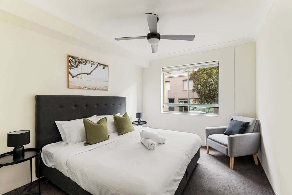 3 bedrooms, iron/ironing board, travel cot, WiFi