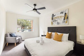 3 bedrooms, iron/ironing board, travel crib, WiFi