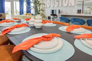 تناول الطعام