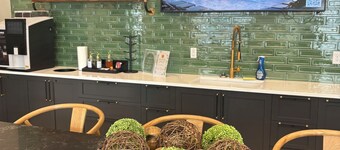 Zen minimalist Apartment in the heart of North Hills Raleigh