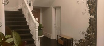 Gather & Stay: The Honeysuckle Inn - Sleeps 14 in Style