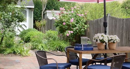 Charming Annapolis Townhome