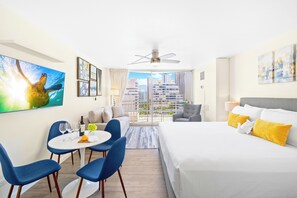 Studio Suite, 1 King Bed, City View (IM 1297) | 1 bedroom, individually decorated, individually furnished