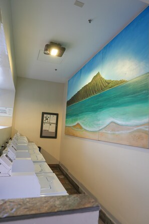 Meeting facility