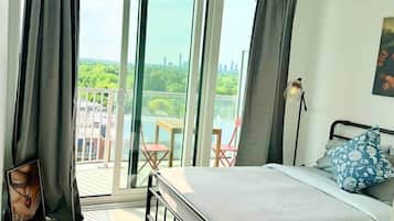 1 habitación, wifi y ropa de cama