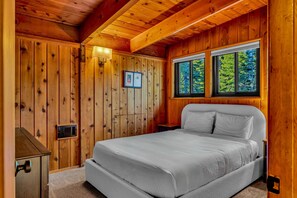 4 chambres, bureau, Wi-Fi, draps fournis