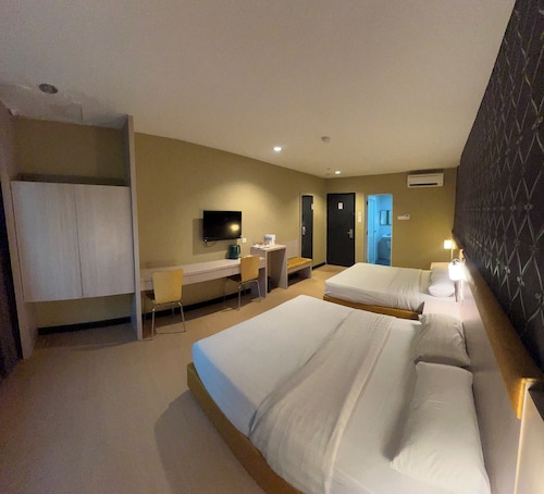 Havona Hotel -Permas Jaya -Self Check-In
