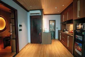 Standard Suite, 2 Bedrooms, City View | Desk, free WiFi, bed sheets