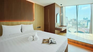 Apartment, 2 Bedrooms, City View | Desk, free WiFi, bed sheets