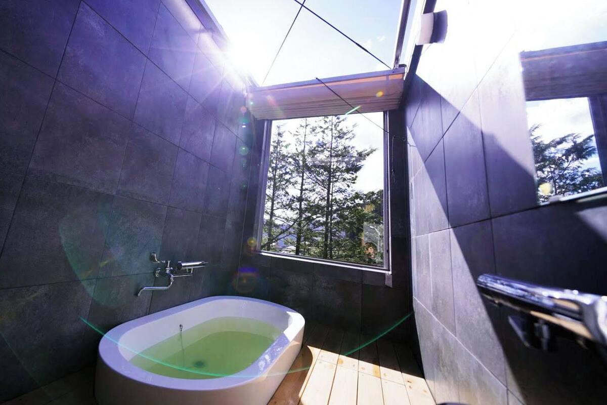 Japanese-style Apartment | Bathroom