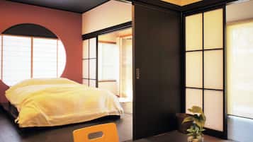 Japanese-style Apartment, Non Smoking (C Open Air Bath) | Free WiFi, bed sheets