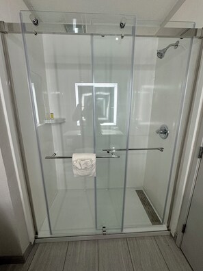 Shower, towels, soap - Brand New Modern Bedroom with AC, TV & WiFi in Chicago Near Wind Creek Casino (Harvey)