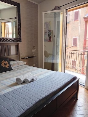 Exclusive Double Room | Free WiFi, bed sheets - Da Nina (Lascari)