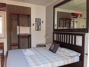 Exclusive Double Room | Free WiFi, bed sheets