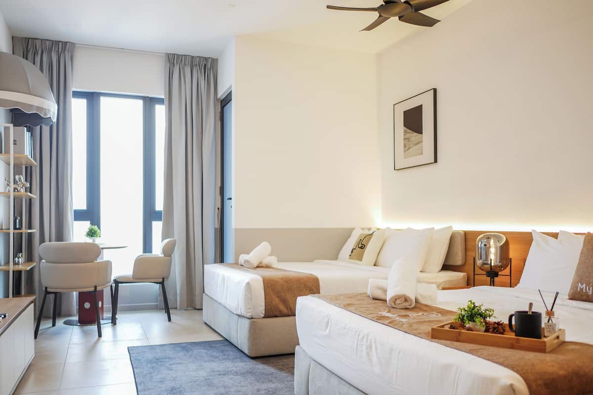 Luxury Studio | Iron/ironing board, free WiFi