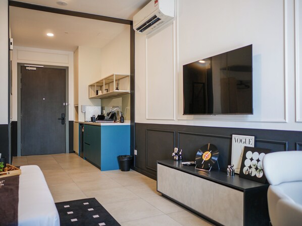Premier Studio Suite | Living area