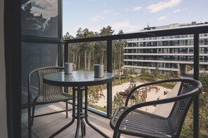 Outdoor dining - Between the Sea and the Lake (Rogowo)