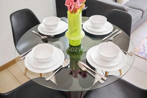 Dining room - Orion by Kozystay - Serpong (Gading Serpong)