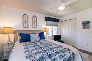 4 Schlafzimmer, Bügeleisen/Bügelbrett, kostenloses WLAN, Bettwäsche