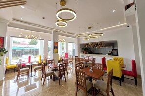 Restaurant - B Hotels Angeles City (Angeles City)