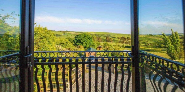 Interior - Peace Apartment with Views near Gorey (Gorey)