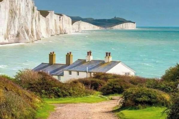 Miscellaneous - 1-Bed Seaside Retreat - Sleeps 2, Parking & Garden (Peacehaven)