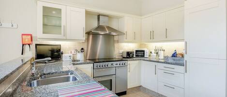 食器洗い機、ハイチェア