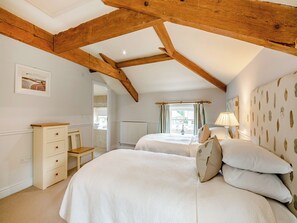 4 bedrooms, free WiFi
