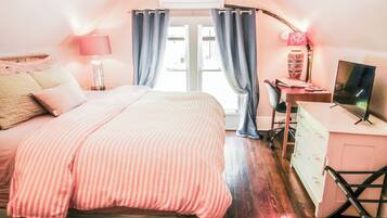 1 habitación, tabla de planchar con plancha, wifi y ropa de cama