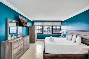 2 عدّة غرف نوم ومكواة/لوح كي وسرير سفر وواي فاي مجانًا