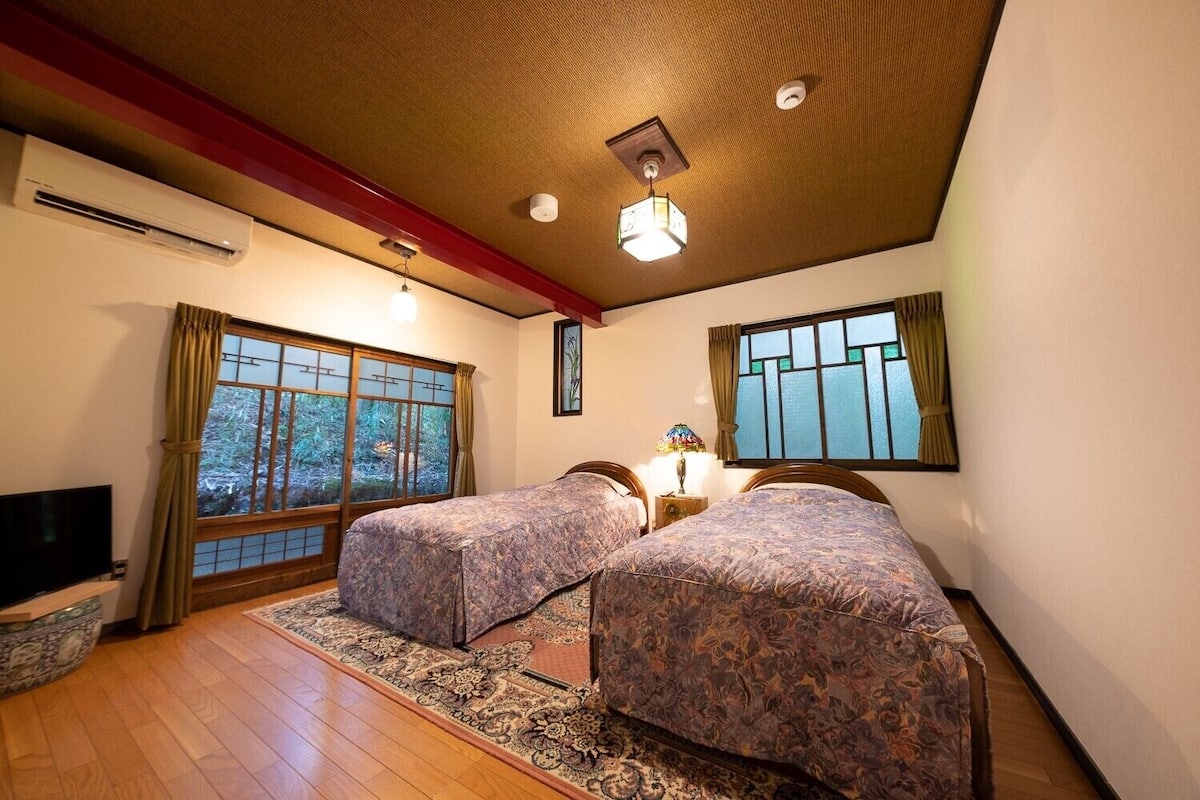 Standard Twin Room, Non Smoking | Free WiFi