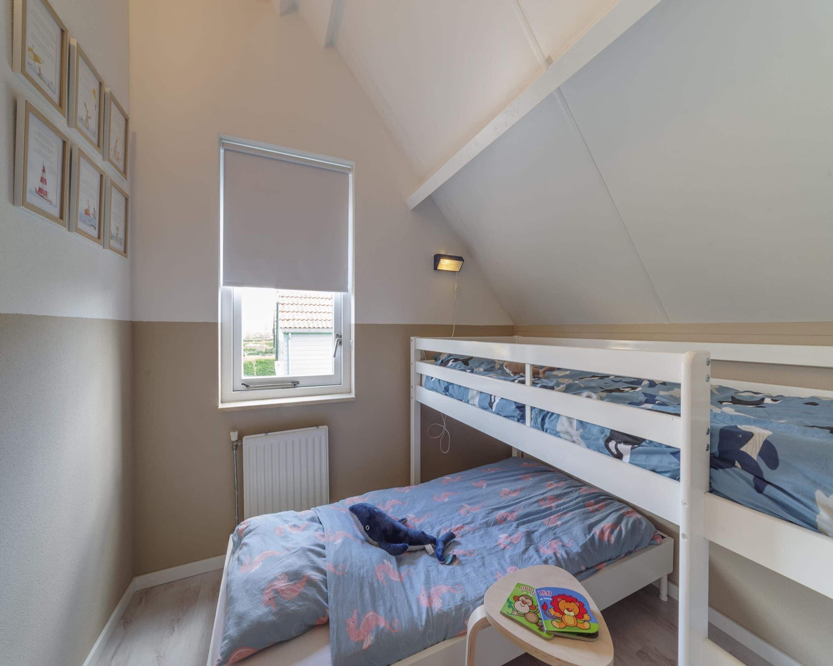 House | 4 bedrooms, individually furnished, bed sheets