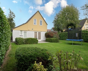 House | Garden - Seaside Holiday Home With Sauna (Wemeldinge)