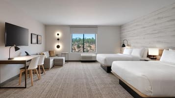 Escritorio y espacio para trabajar con laptop