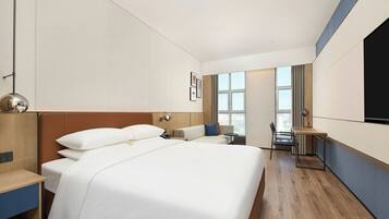 Room, 1 King Bed, City View