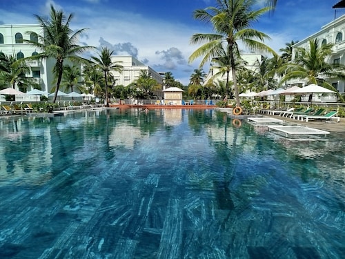 Kalia Phu Quoc Hotel 2