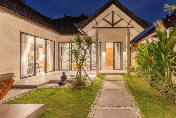 Villa Deluxe | Vardagsrum