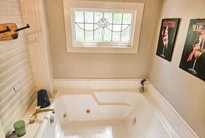 Jetted bath, hair dryer, towels, soap