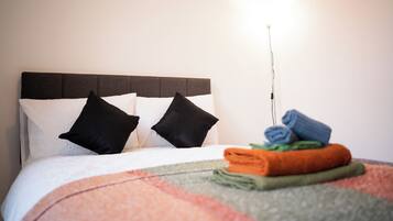 1 bedroom, iron/ironing board, internet