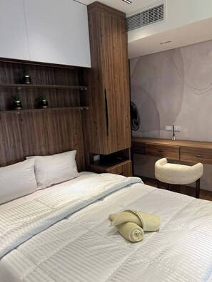 Apartment, 1 Bedroom, Accessible, Smoking | 1 bedroom