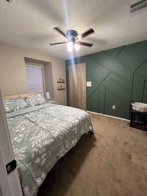 3 bedrooms, WiFi, bed sheets