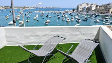 Khuôn viên nơi lưu trú