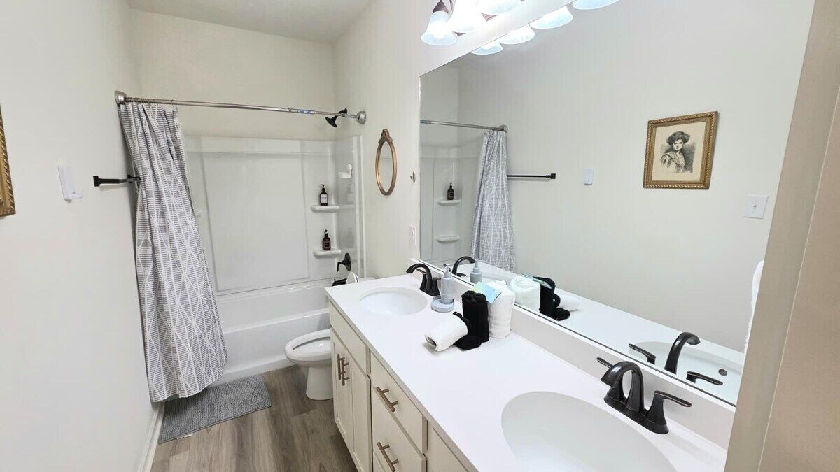 Hair dryer, towels